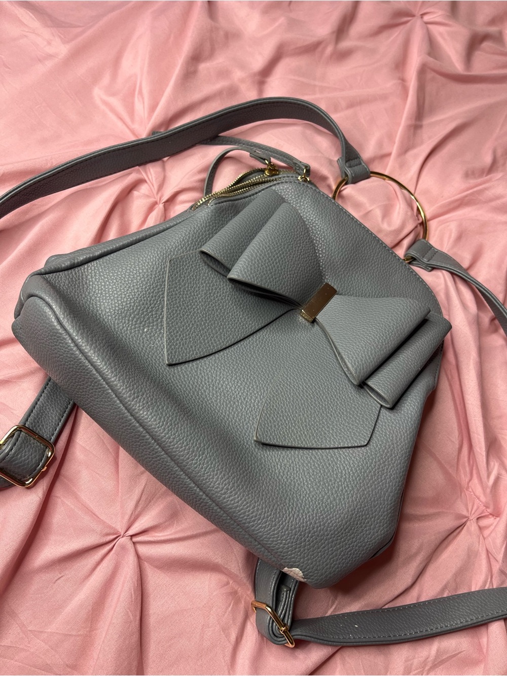 Gray Bow Accent Women's Backpack - Chic Everyday Style